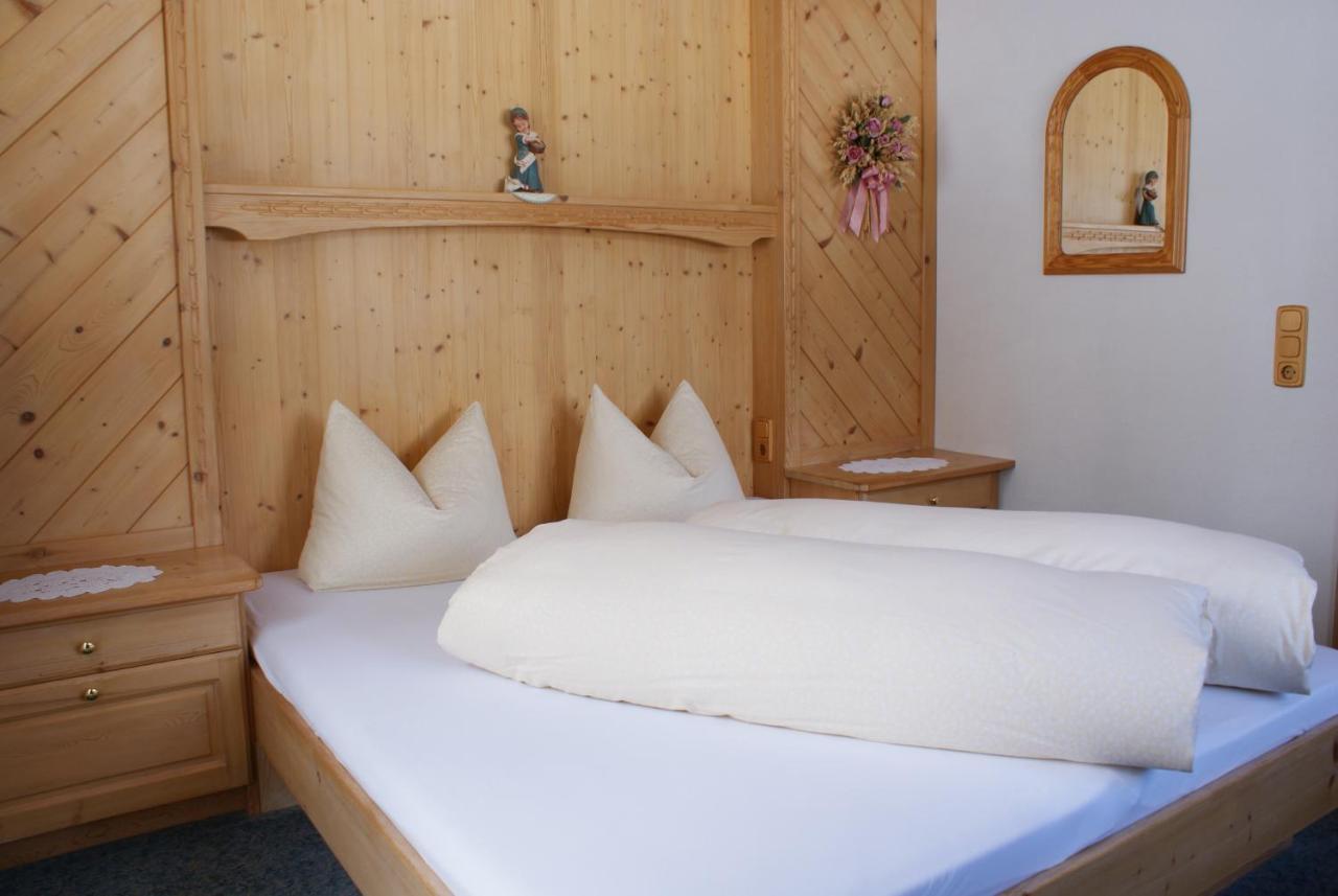 Haus Bergfrieden Hotel Bach  Ngoại thất bức ảnh