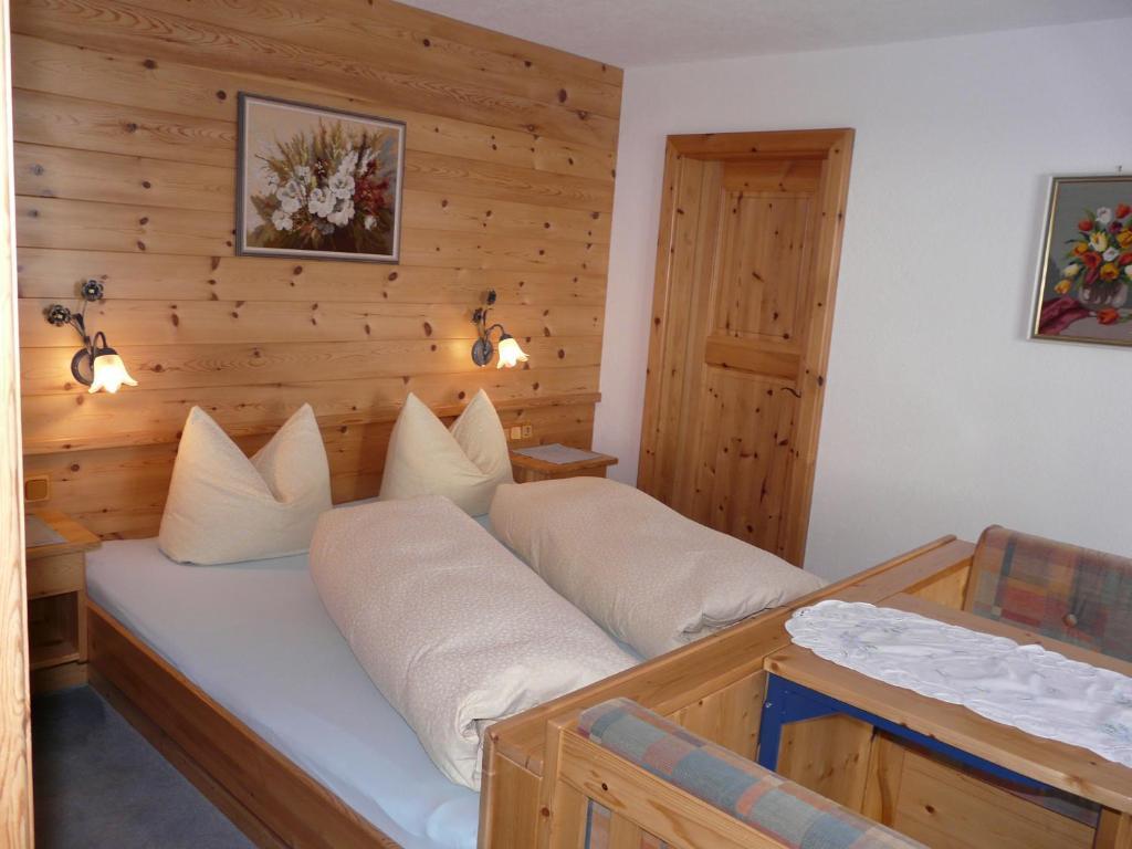 Haus Bergfrieden Hotel Bach  Ngoại thất bức ảnh