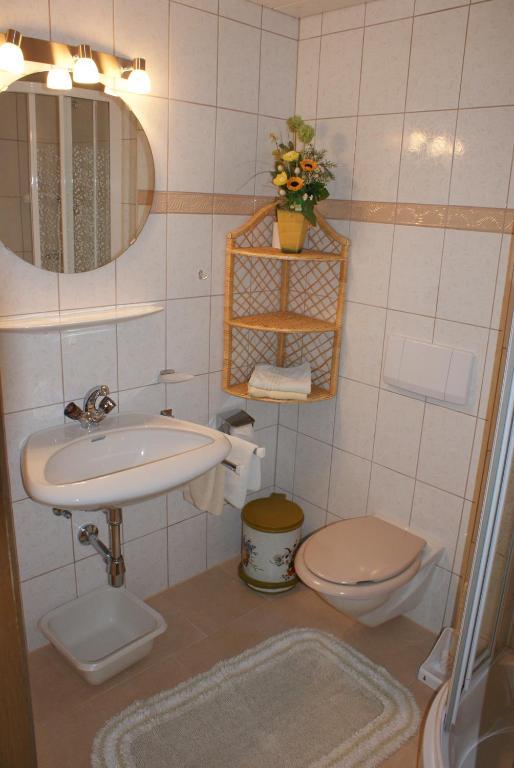 Haus Bergfrieden Hotel Bach  Ngoại thất bức ảnh